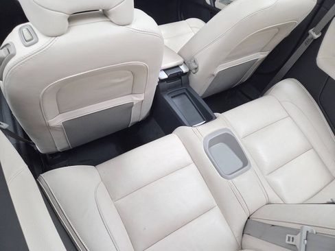 Used 2012 Volvo C70 T5 FWD image 40
