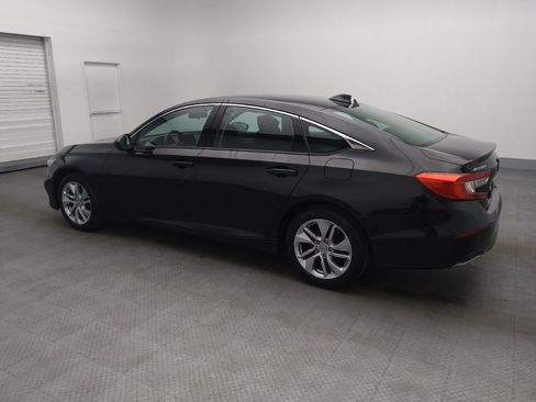 Used 2018 Honda Accord LX image 3