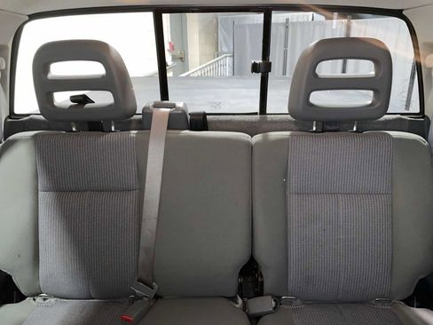 Used 2007 Dodge Dakota SLT w/ Mopar Chrome Edition Group image 22