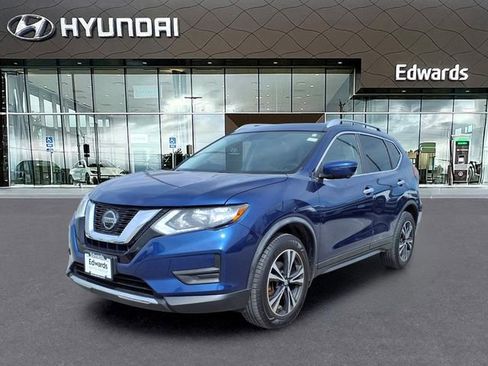 Used 2019 Nissan Rogue SV w/ Premium Package image 1