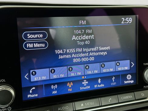 Used 2024 Nissan Altima 2.5 SV image 21