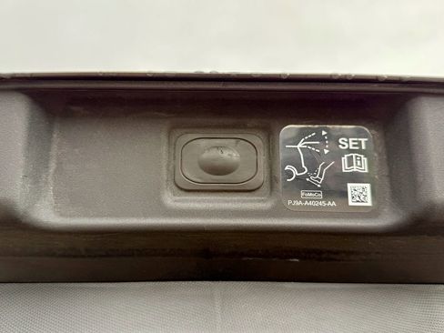 Certified 2023 Ford Mustang Mach-E Premium image 17