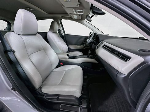 Used 2022 Honda HR-V EX image 30