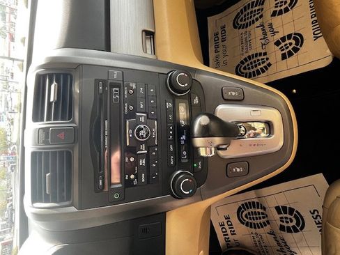 Used 2010 Honda CR-V EX-L image 16
