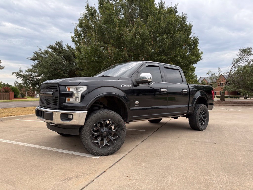 Used 2017 Ford F150 King Ranch w/ Equipment Group 601A Luxury AWD/4WD image 11