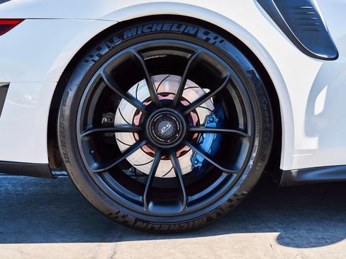 Used 2019 Porsche 911 GT3 RS RWD image 23