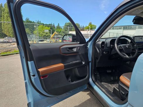Used 2023 Ford Bronco Sport Badlands w/ Premium Package AWD/4WD image 19