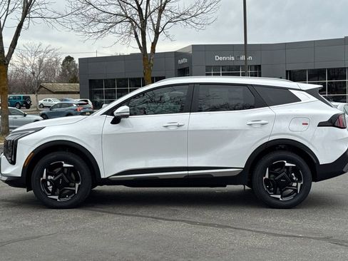 New 2026 Kia Sportage EX AWD/4WD image 7