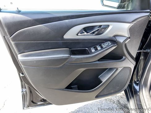 Used 2020 Chevrolet Traverse LS w/ LPO, Floor Liner Package FWD image 23