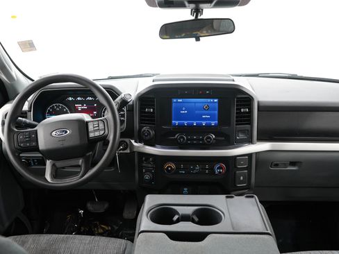 Used 2022 Ford F150 XLT w/ Trailer Tow Package AWD/4WD image 16