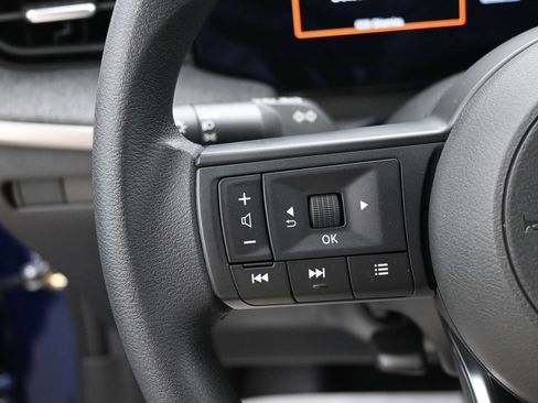 New 2026 Nissan Kicks SV w/ Cold Weather Package FWD image 20