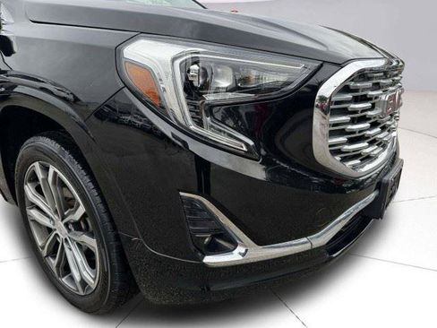 Used 2019 GMC Terrain Denali AWD/4WD image 11