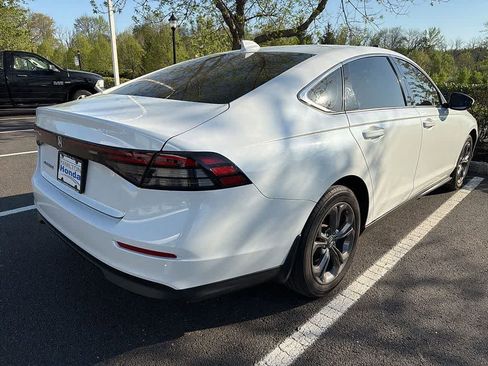 Used 2024 Honda Accord EX image 4