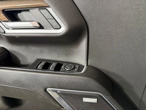 Used 2023 Chevrolet Silverado 1500 RST w/ Convenience Package II AWD/4WD image 17