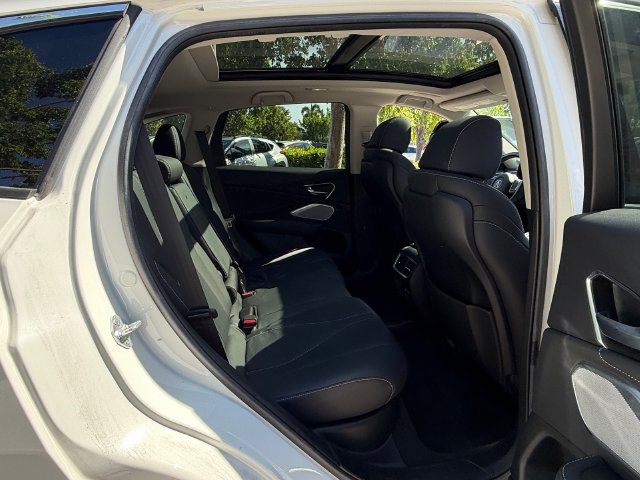 Used 2023 Acura RDX w/ Technology Package FWD image 16
