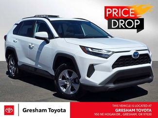 Used 2022 Toyota RAV4 XLE image 1