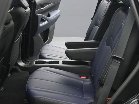 New 2026 INFINITI QX60 Sport image 21