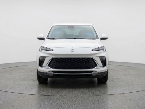 Used 2025 Buick Encore GX Preferred image 2