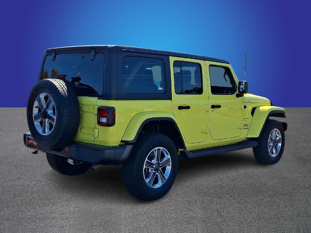 Used 2022 Jeep Wrangler Unlimited Sahara w/ Cold Weather Group AWD/4WD image 4