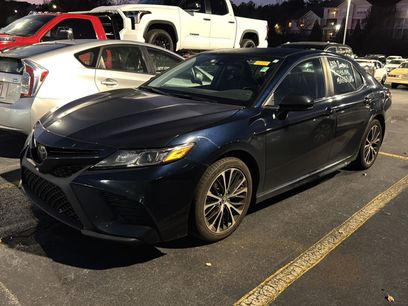 Used 2019 Toyota Camry SE