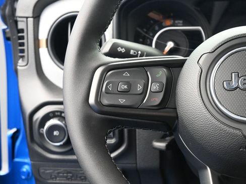 New 2025 Jeep Wrangler Sport S image 30