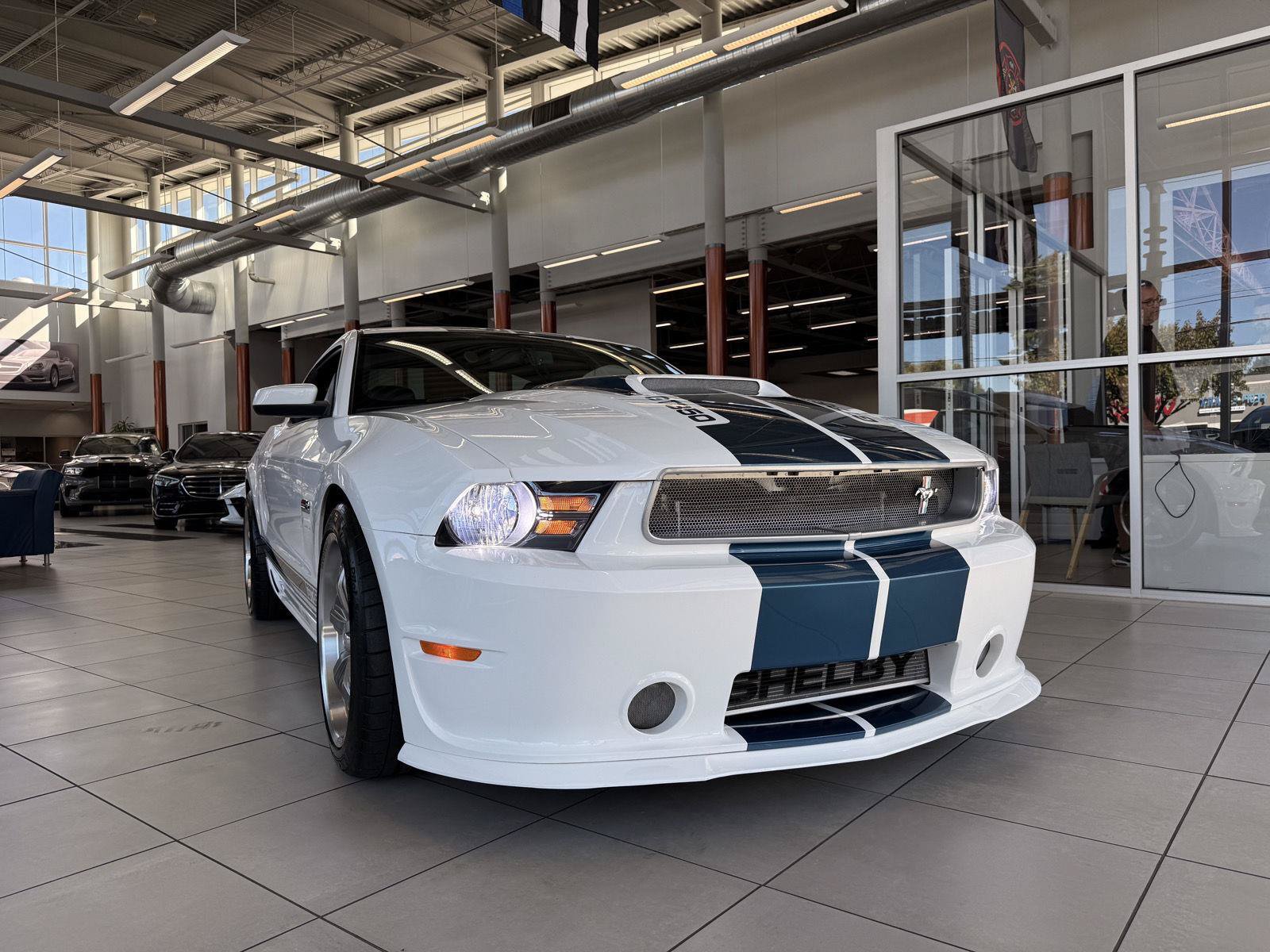 Used 2011 Ford Mustang GT Premium w/ Security Pkg RWD image 5