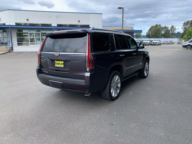 Used 2018 Cadillac Escalade Platinum AWD/4WD image 8