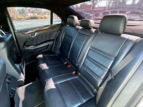 Used 2014 Mercedes-Benz E 63 AMG 4MATIC Sedan image 21