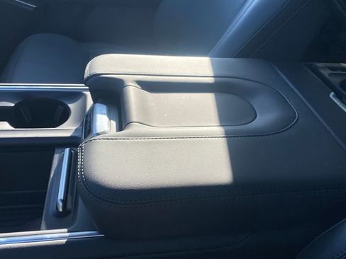 New 2026 Ford Expedition Active image 30