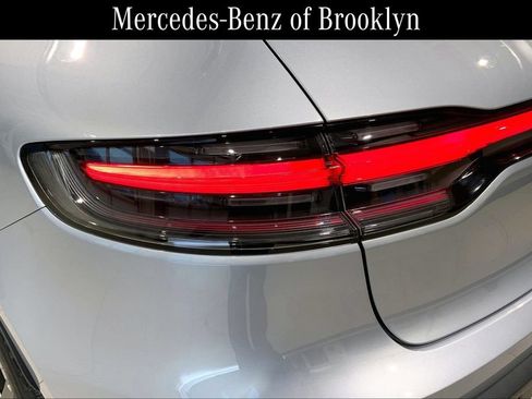 Used 2025 Porsche Macan S AWD/4WD image 28