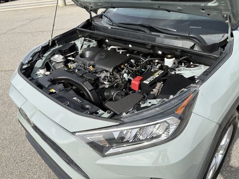 Certified 2020 Toyota RAV4 XLE w/ Convenience Package image 23