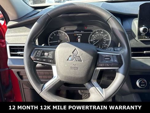 Used 2022 Mitsubishi Outlander ES image 18