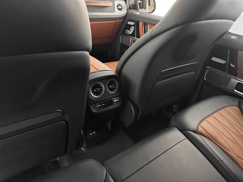 Used 2025 Mercedes-Benz G 63 AMG AMG G 63 image 25