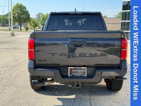 Used 2024 Toyota Tacoma SR5 AWD/4WD image 4