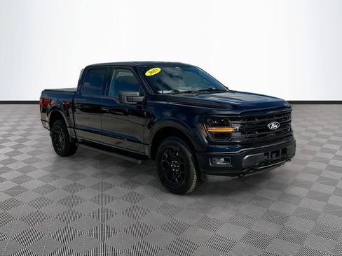 Used 2025 Ford F150 XLT w/ Equipment Group 301A Standard AWD/4WD image 3