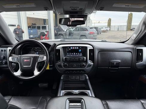 Used 2018 GMC Sierra 1500 SLT image 19