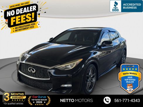 Used 2017 INFINITI QX30 Sport w/ Sport Leather Package FWD image 1