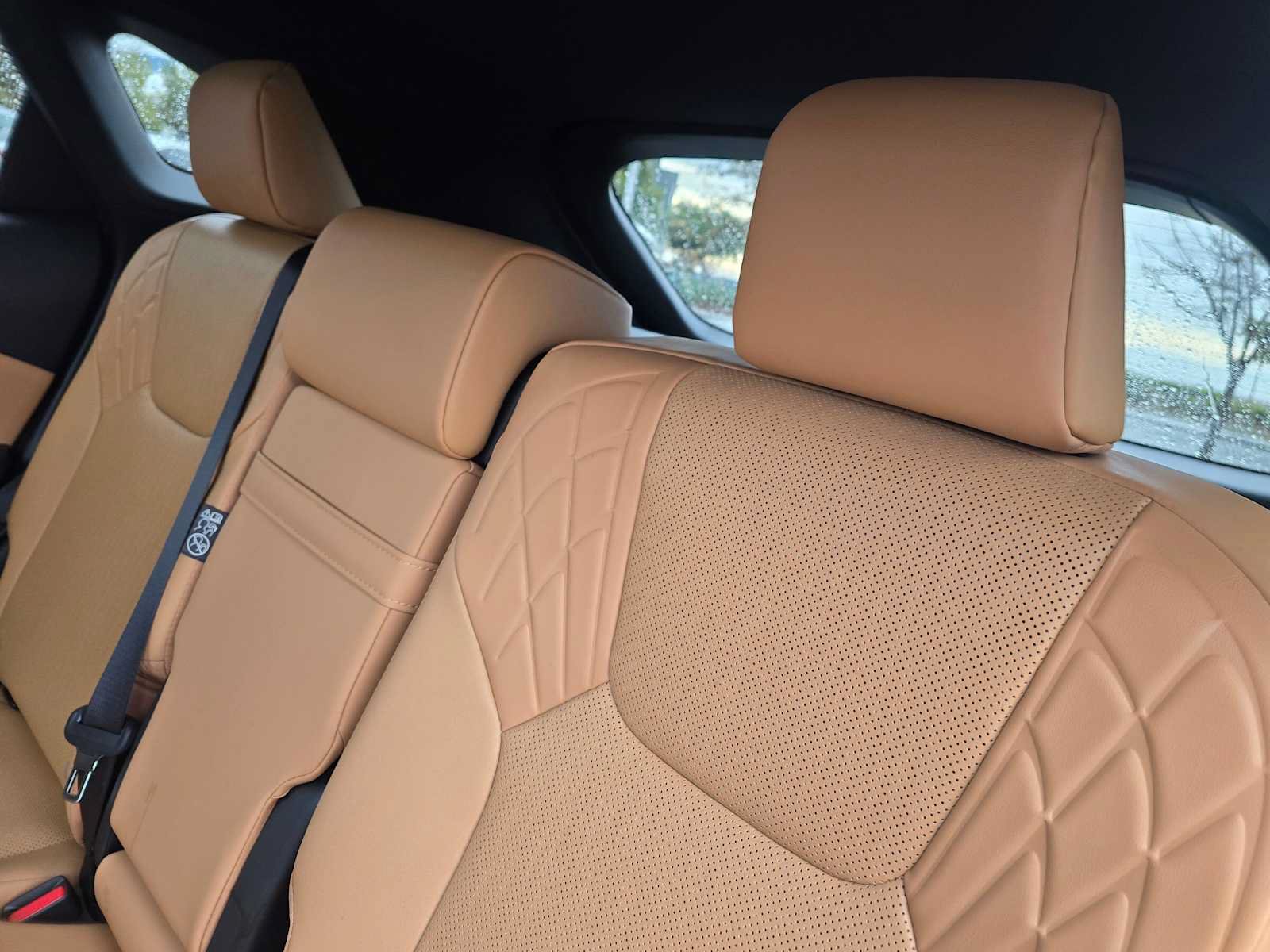 New 2026 Lexus RX 450h AWD w/ Convenience Package image 18