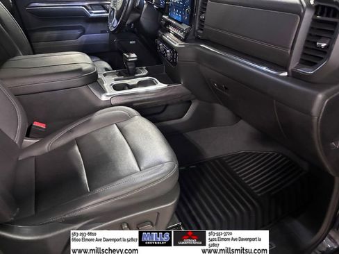 Used 2023 Chevrolet Silverado 1500 LTZ w/ Technology Package image 17