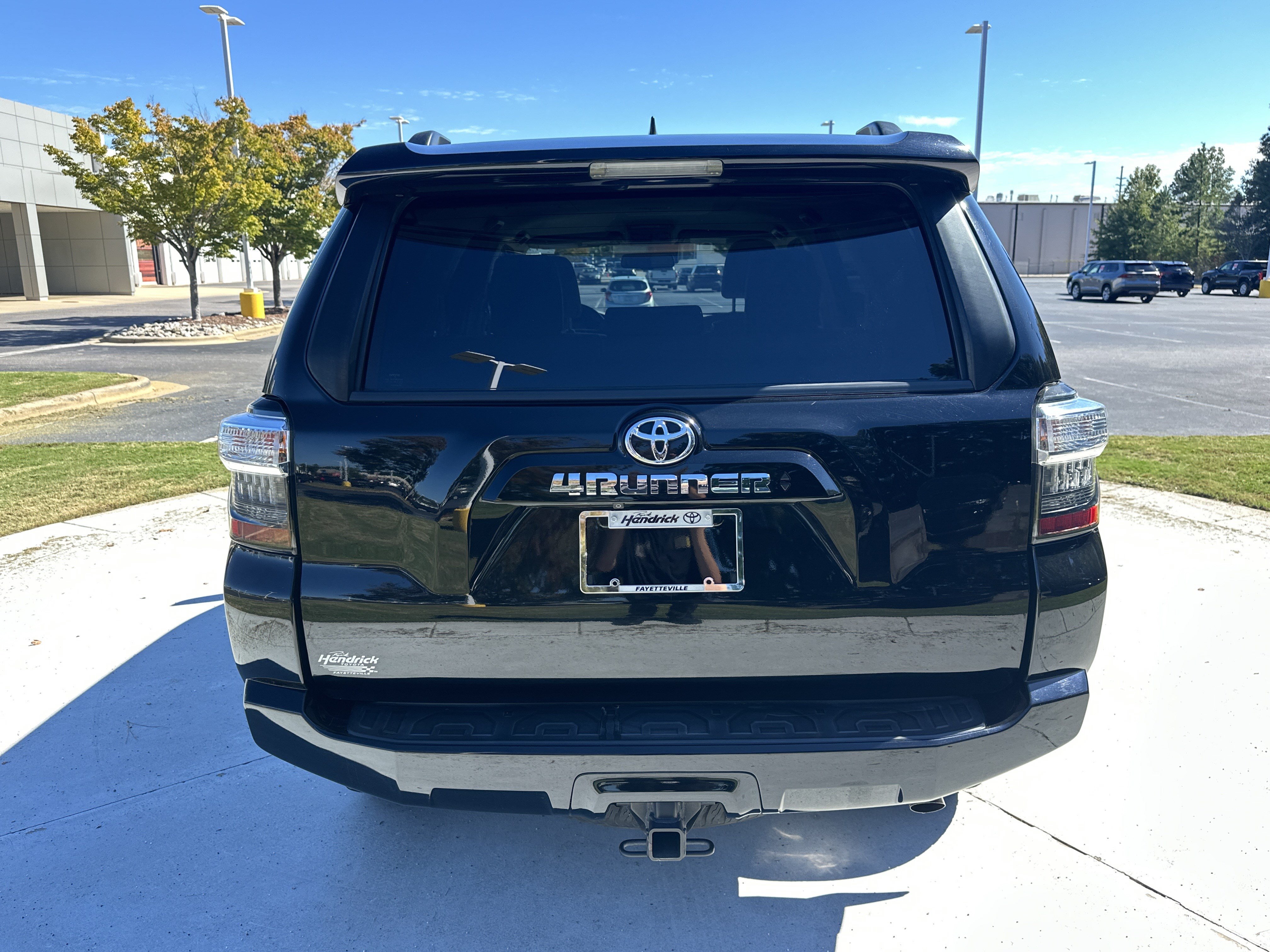 Used 2022 Toyota 4Runner SR5 RWD image 9