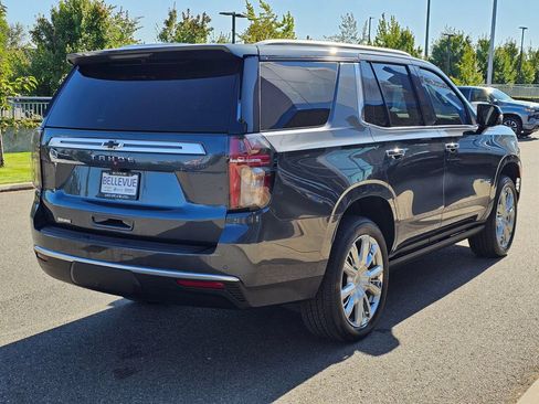 Used 2021 Chevrolet Tahoe High Country w/ Premium Package AWD/4WD image 5
