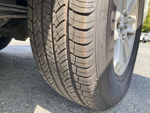 Used 2018 Ford F150 XLT image 14