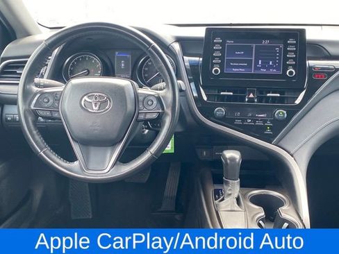 Used 2023 Toyota Camry SE image 6