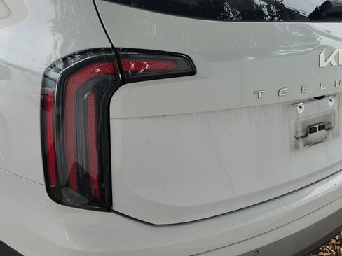 Used 2023 Kia Telluride SX FWD image 10