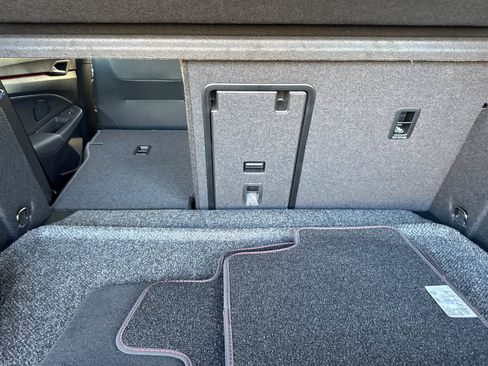 New 2026 Volkswagen GTI SE image 14