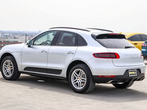Used 2018 Porsche Macan image 6