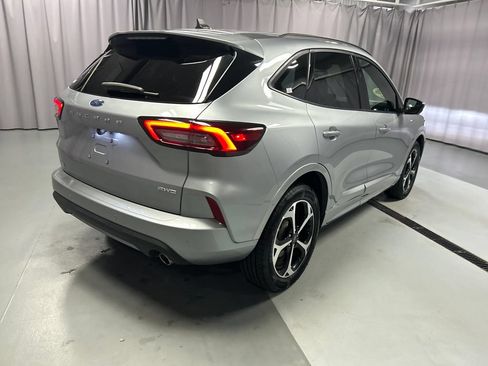 Used 2023 Ford Escape ST-Line Select w/ Tech Pack #2 AWD/4WD image 7