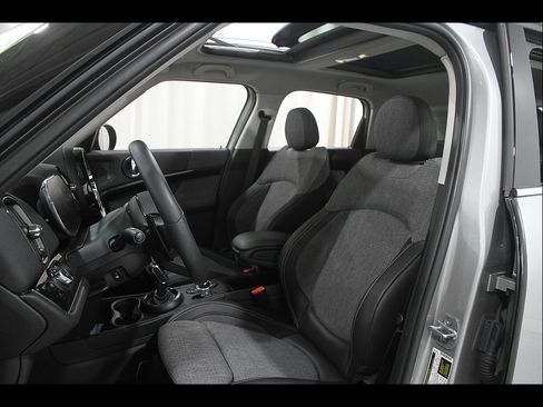 Used 2024 MINI Cooper Countryman S AWD/4WD image 5
