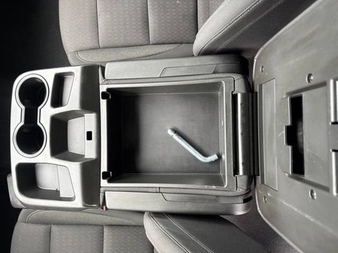 Used 2025 Chevrolet Silverado 2500 LT AWD/4WD image 43