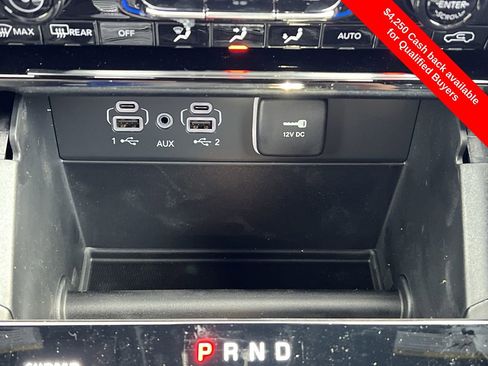 New 2025 Jeep Grand Cherokee Limited w/ Black Appearance Package image 7